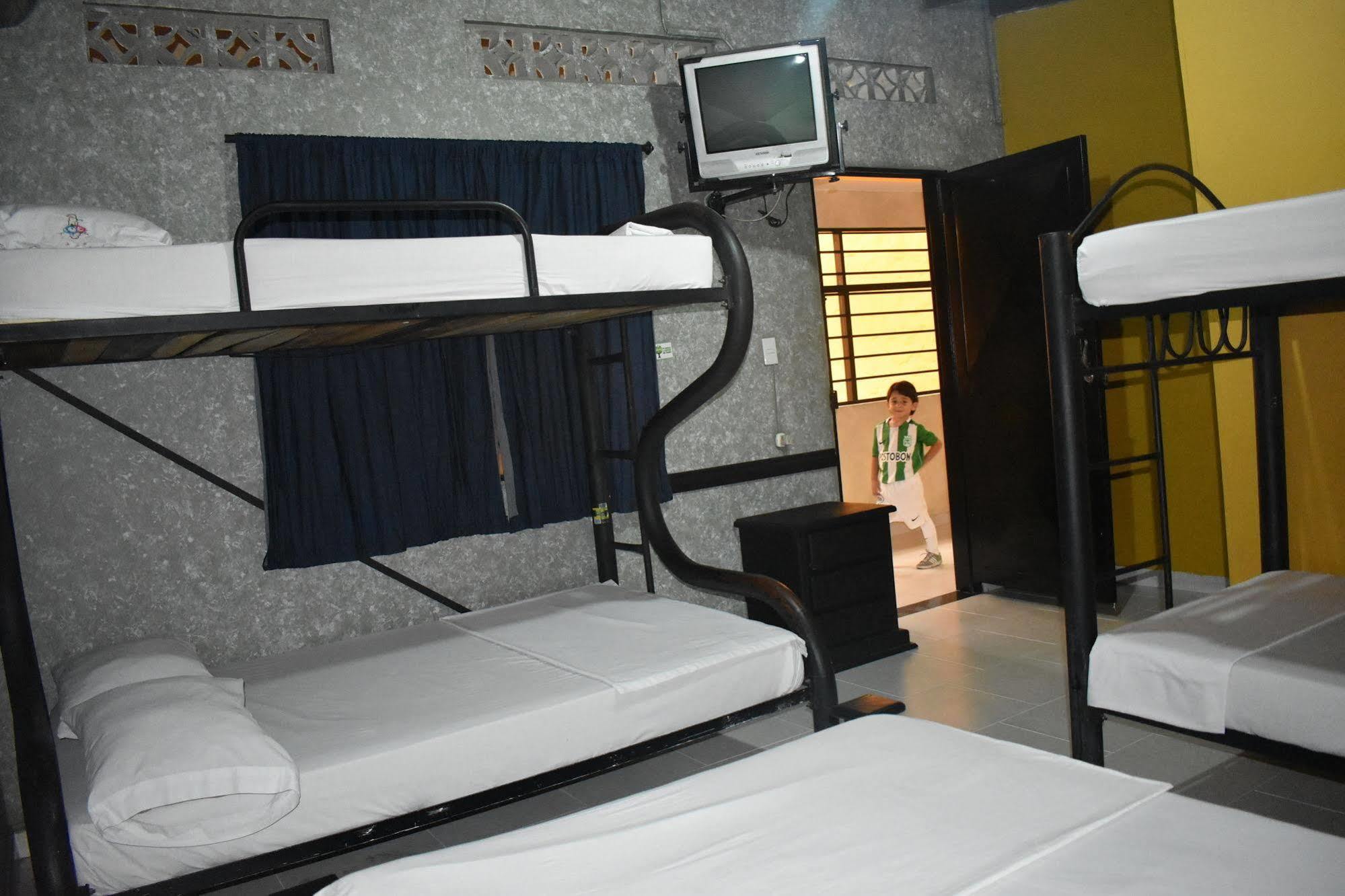 Ayenda Villas De San Juan Medellín Exteriör bild